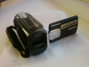  продам видеокамеру Самсунг SMX-F40BP