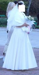 Продам красивое свадебное платье цвета слоновой кости