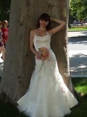 Продам элегантное свадебное платье,  размер 44-46,  